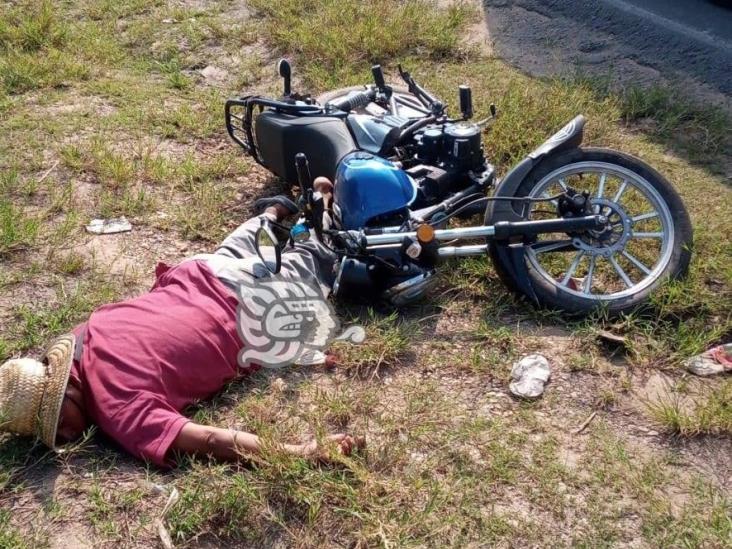 Ebrio motociclista moviliza a policías en Chinameca