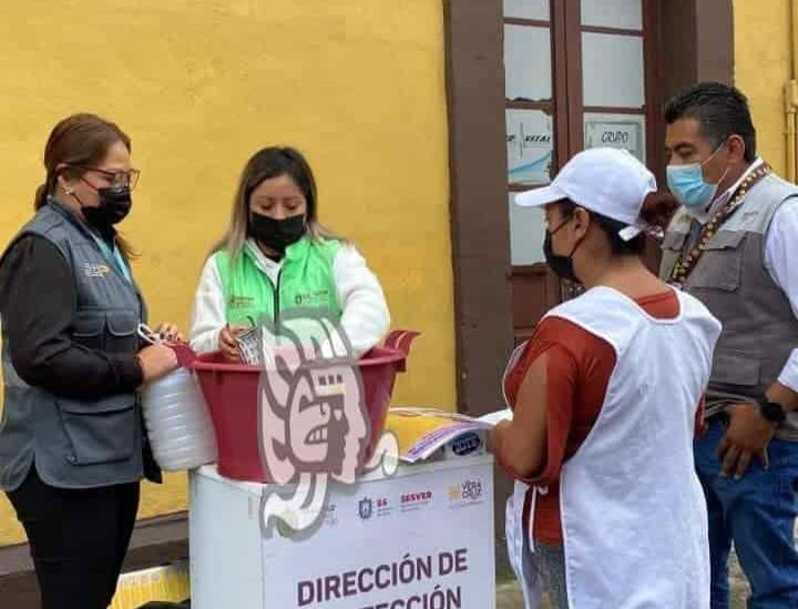 Para prevenir contagio de covid, locatarios del mercado Cerritos participan en taller