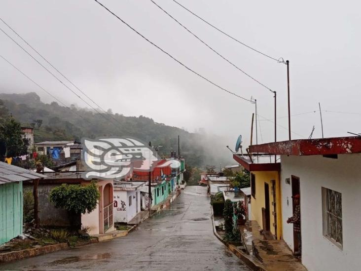 Frente frío 23 impacta en la Sierra de Misantla con bajas temperaturas