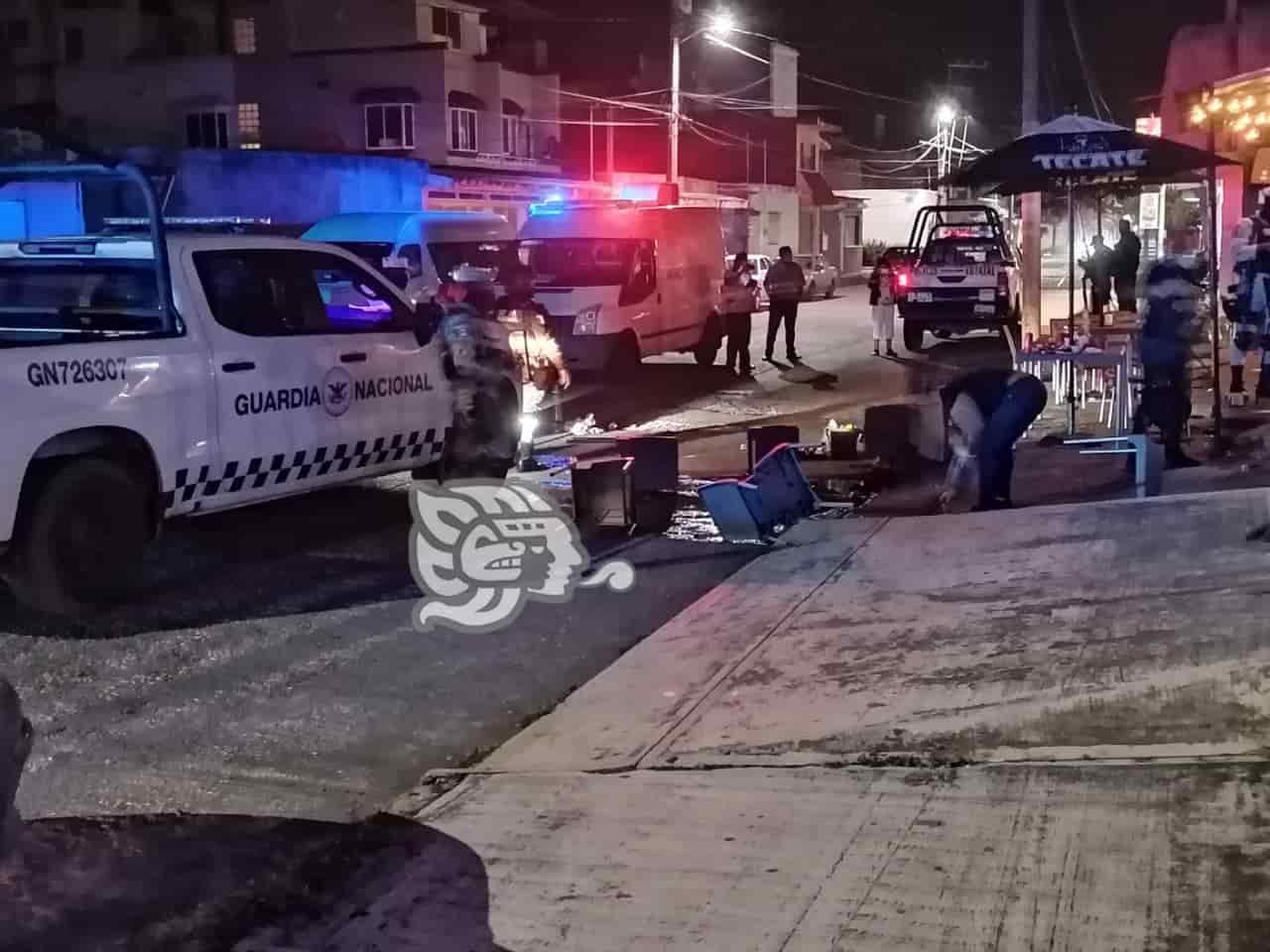 Baleado en negocio de alitas en Coatzacoalcos; muere en el hospital