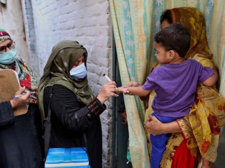 Celebra Pakistán un año sin casos de polio