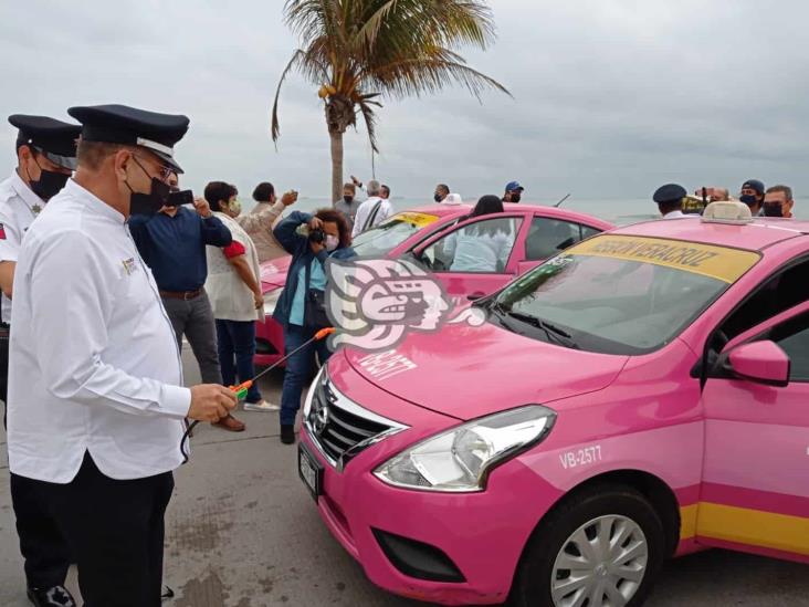 Realizan jornada de sanitización de taxis en Boca del Río