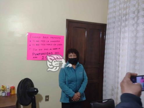 En Orizaba, adeudan prestaciones a trabajadores del IVEA