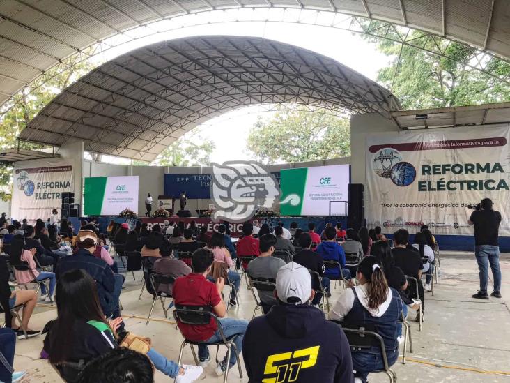 En el ITM de Minatitlán, asamblea informativa de la Reforma Eléctrica