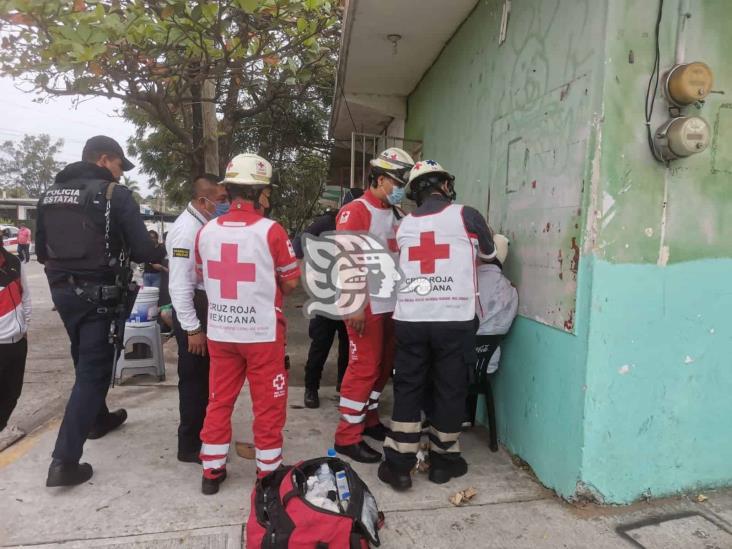Motociclista resulta lesionado tras sufrir accidente