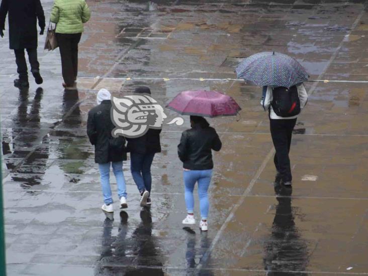 Abrígate; FF 25 atraviesa Veracruz; 10 grados en Xalapa