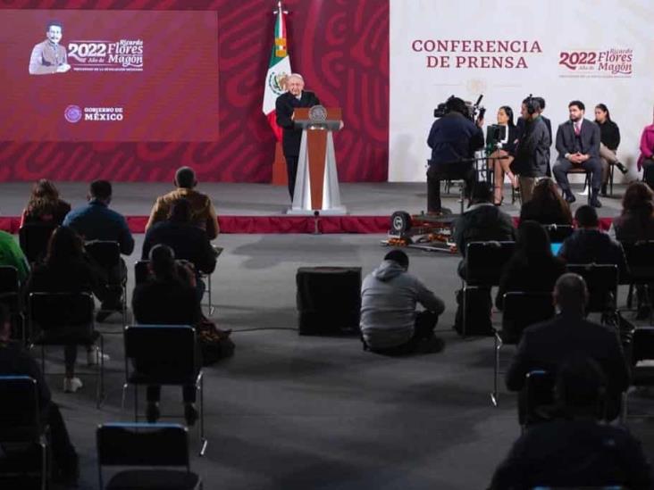 Cumple AMLO compromiso de no aumentar costos de energía eléctrica