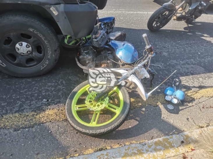 Choque deja a un motociclista lesionado en Veracruz