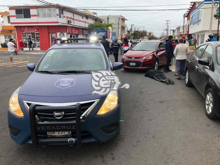 Atropellan a mujer en colonia Los Pinos