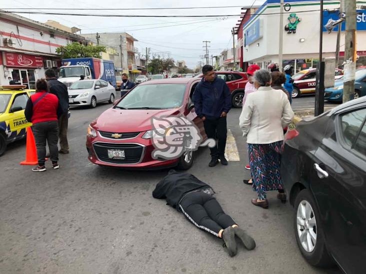 Atropellan a mujer en colonia Los Pinos