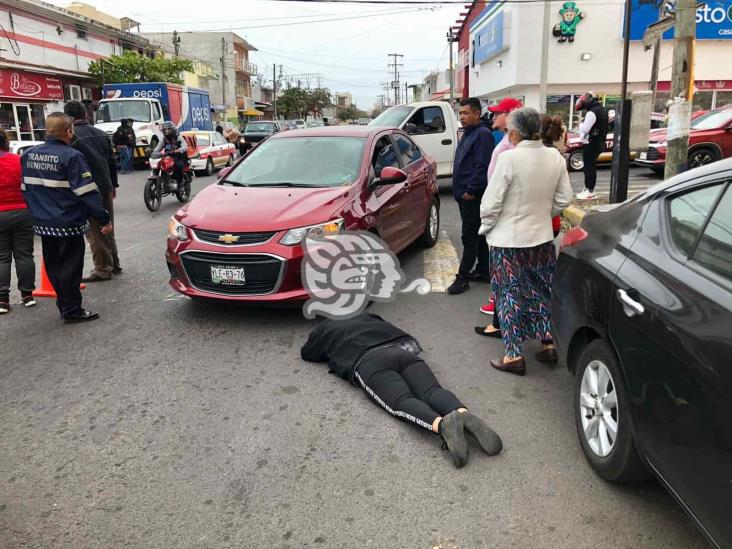 Atropellan a mujer en colonia Los Pinos