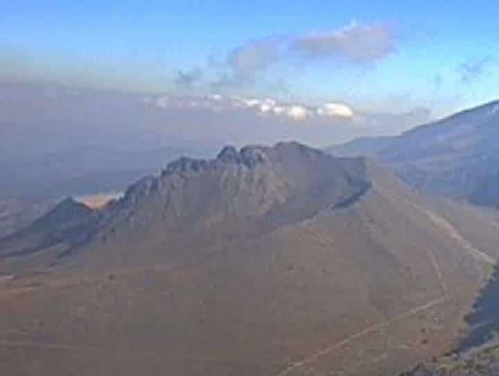 Se registra incendio en las faldas del volcán Pico de Orizaba