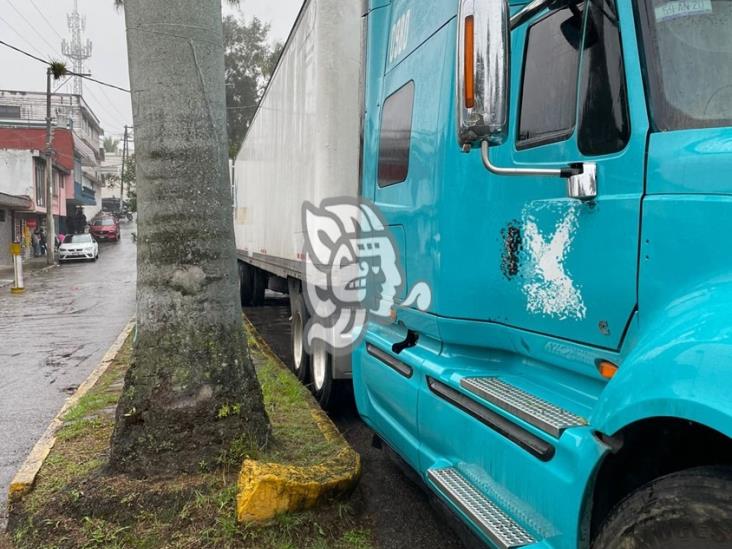 Vinculan a proceso a presunto traficante de migrantes en Córdoba