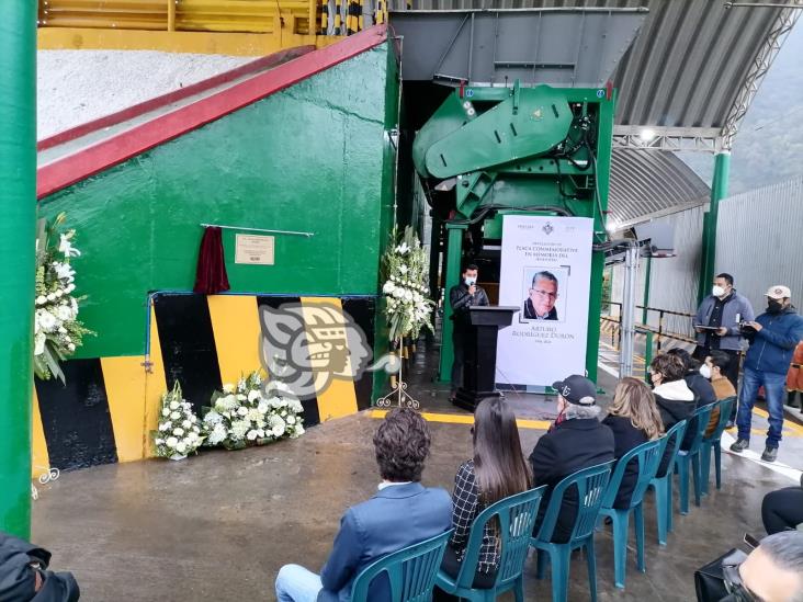 Rinden homenaje póstumo a exdirector de Servicios Municipales de Orizaba