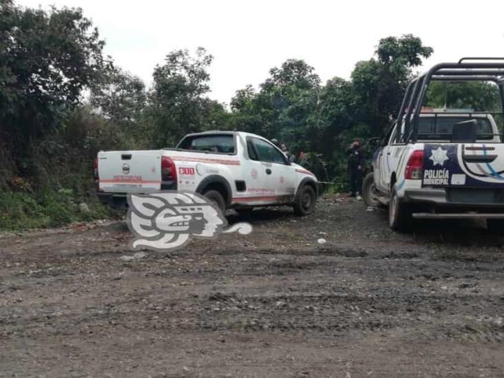 Aparece persona sin vida dentro de un arroyo en localidad de Cuichapa