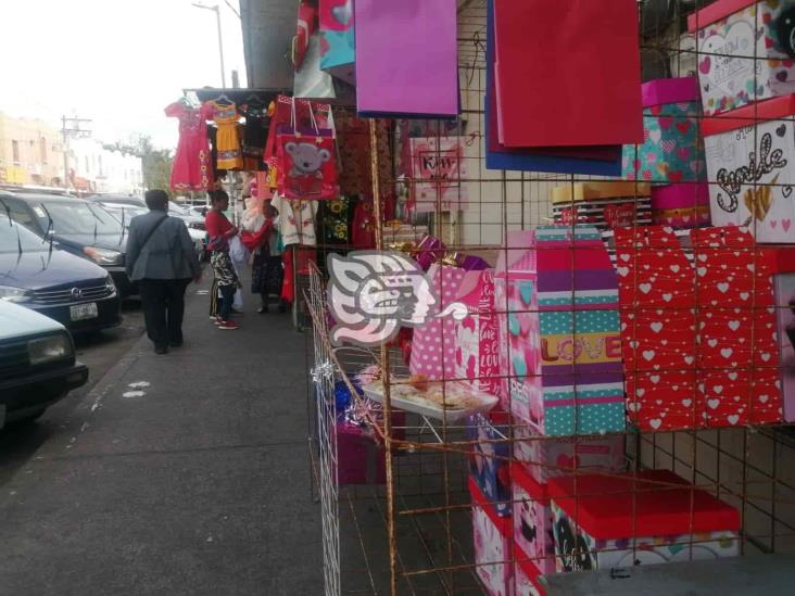 Poca mercancía para día de San Valentín en mercados de Veracruz