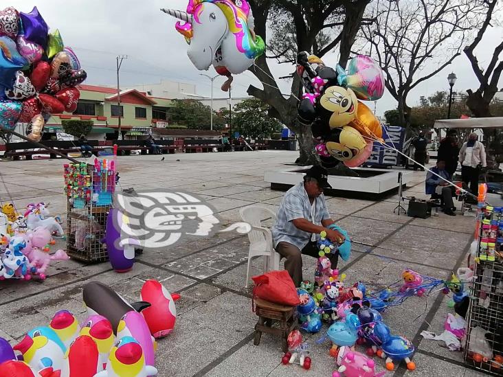 Triste 14 de febrero para globeros; reportan mínimas ventas