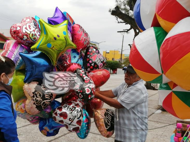 Triste 14 de febrero para globeros; reportan mínimas ventas