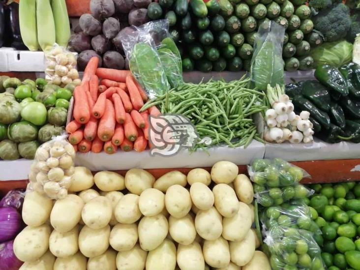 Incrementan precios de frutas y verduras en mercados de Veracruz