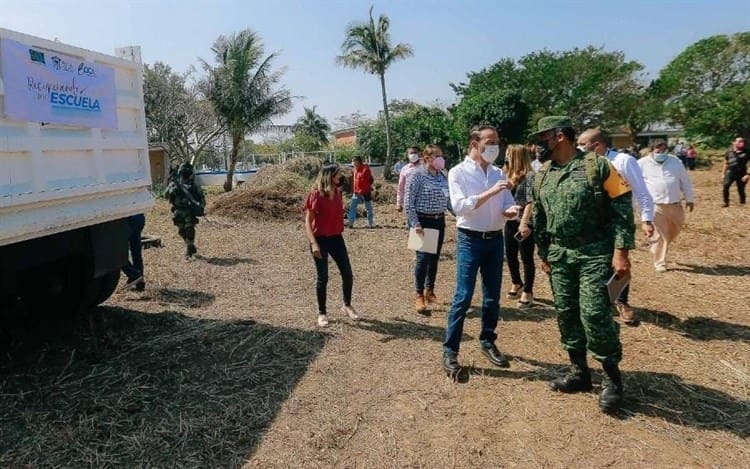 Alcalde Juan Manuel De Unánue pone en marcha programa Recuperando mi Escuela