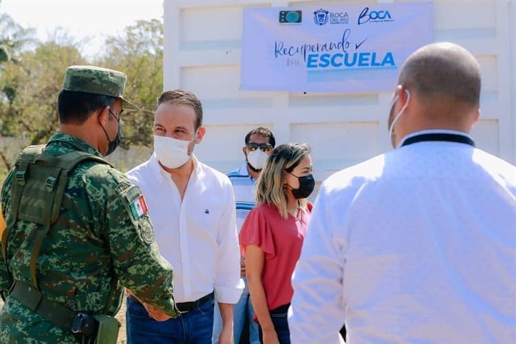 Alcalde Juan Manuel De Unánue pone en marcha programa Recuperando mi Escuela