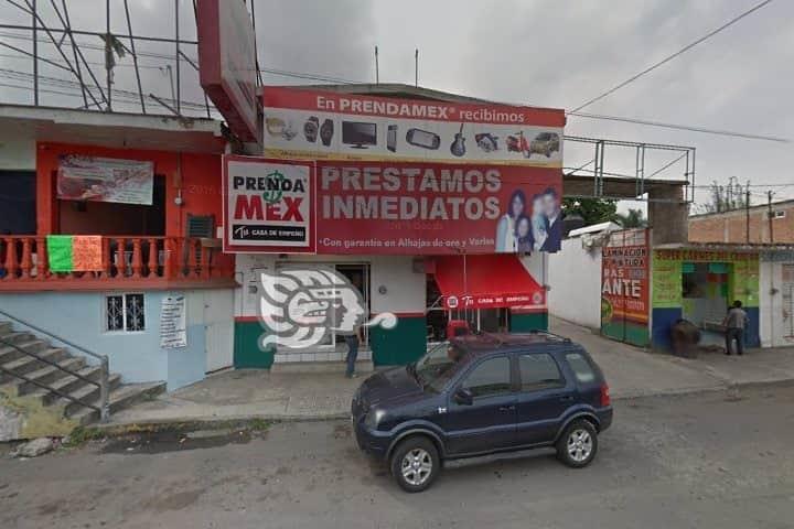 Con pistola en mano, delincuente roba 23 alhajas de oro en Ixhuatlancillo