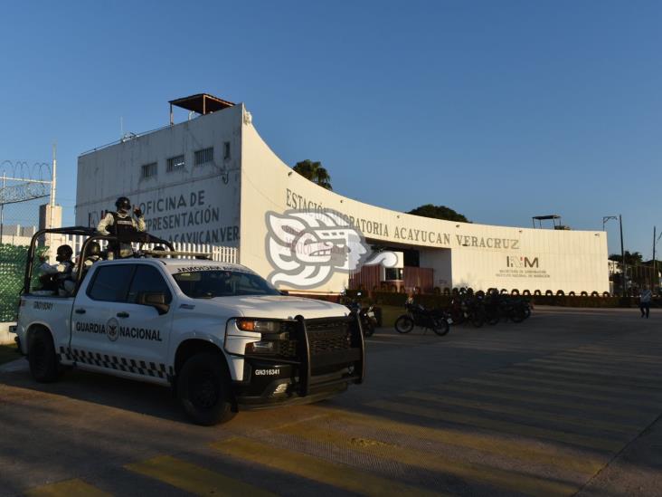 Movilización por alerta de motín en Estación Migratoria Acayucan  (video)