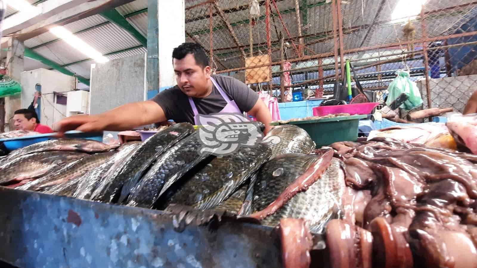 Sube 20 pesos más, precio del kilo de robalo en Agua Dulce