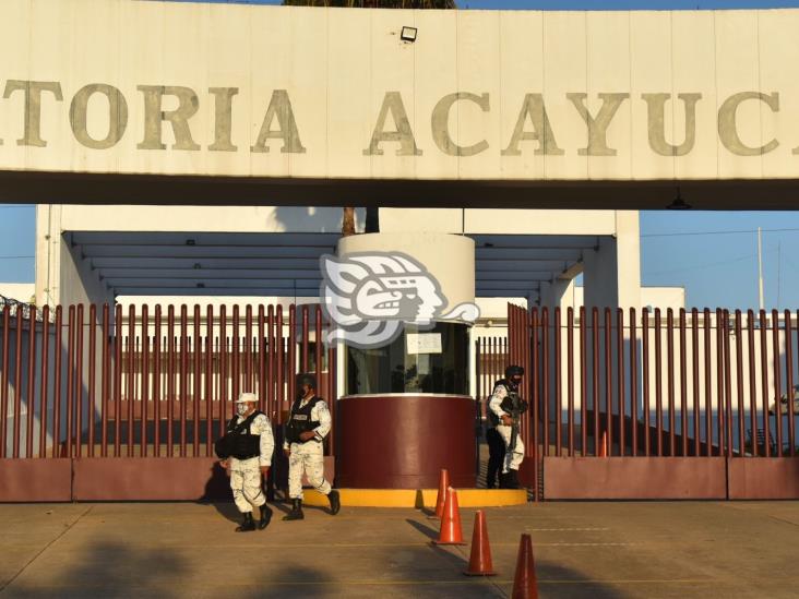 Movilización por alerta de motín en Estación Migratoria Acayucan  (video)