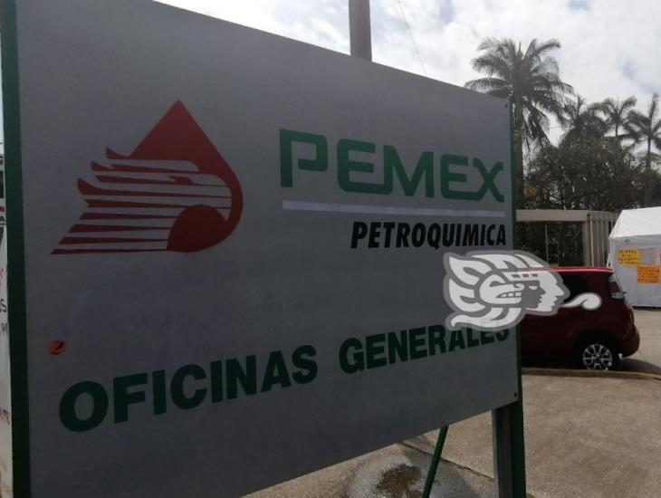 Sigue Pemex sin reactivar más de 17 mil plazas: UNTyPP