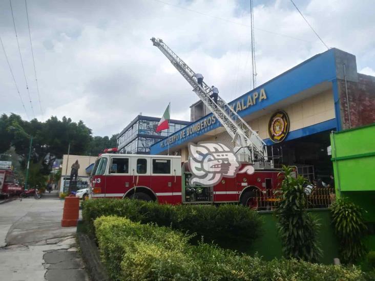 Bomberos veracruzanos, héroes olvidados; congelan ley para que se les asigne salarios