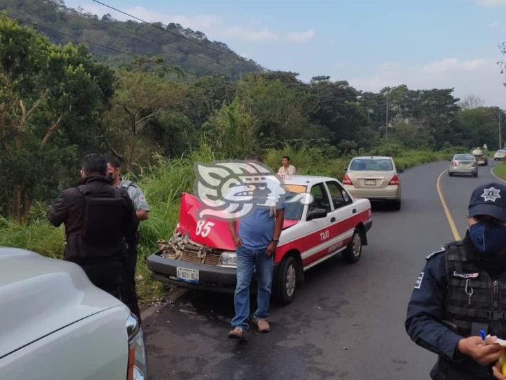 Muere taxista de San Andrés tras choque en la Costera del Golfo 