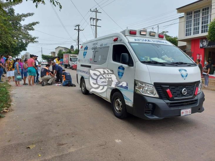 Resulta lesionada tras accidente de motocicleta en Acayucan 