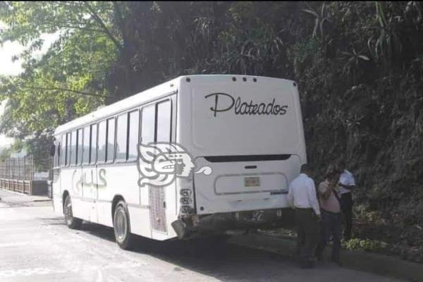 Asaltan a más de 30 pasajeros en autobús línea Plateados, en la Orizaba-Córdoba