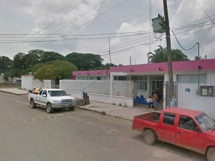 Renuncian médicos por falta de pago en el hospital de Suchilapan