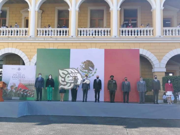 Celebran en Orizaba el 201 aniversario del Día de la Bandera Mexicana