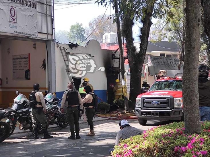 Se incendia ‘El Brujo’, conocido local de preparados en Xalapa