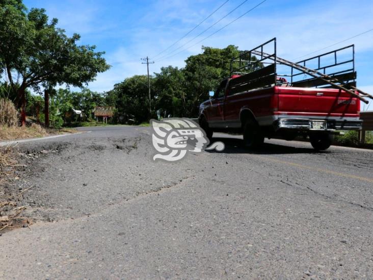 Más baches y deslaves en la Xalapa-Misantla