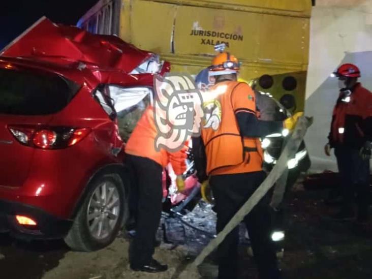 Fatal accidente en El Lencero; dos personas fallecidas