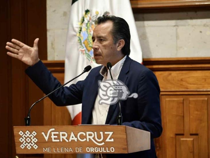 Publica gobernador decreto para eliminar parcialmente ‘ultrajes a la autoridad’