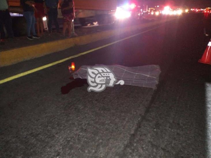 Muere atropellado trailero en Tamarindo
