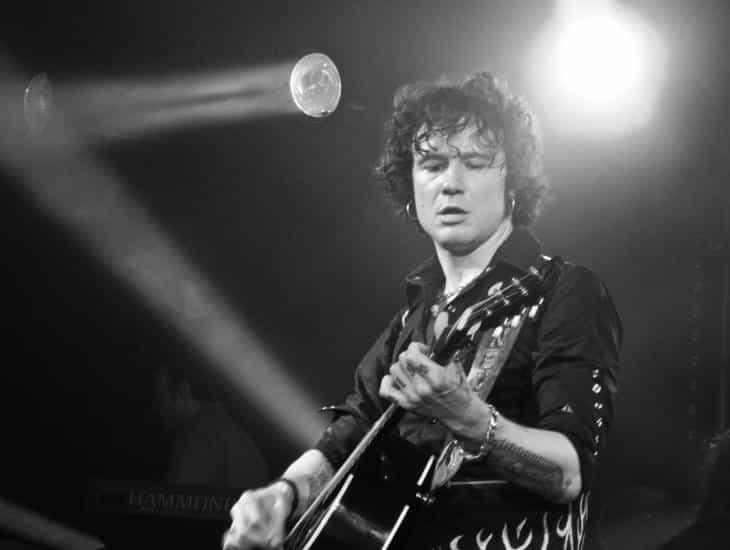 Bunbury anuncia su retiro de los escenarios