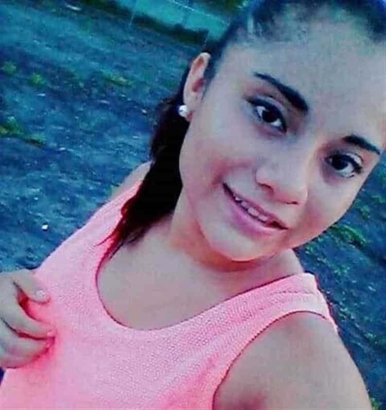Identifican a joven hallada muerta tras derrape en moto en Loma Iguana