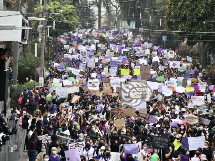 #8M: ‘Ninguna más en el olvido, ninguna más asesinada’, claman veracruzanas en Xalapa