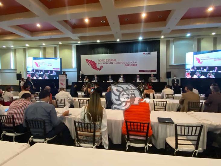 INE inicia foros para redistritación; podría desaparecer uno de Xalapa