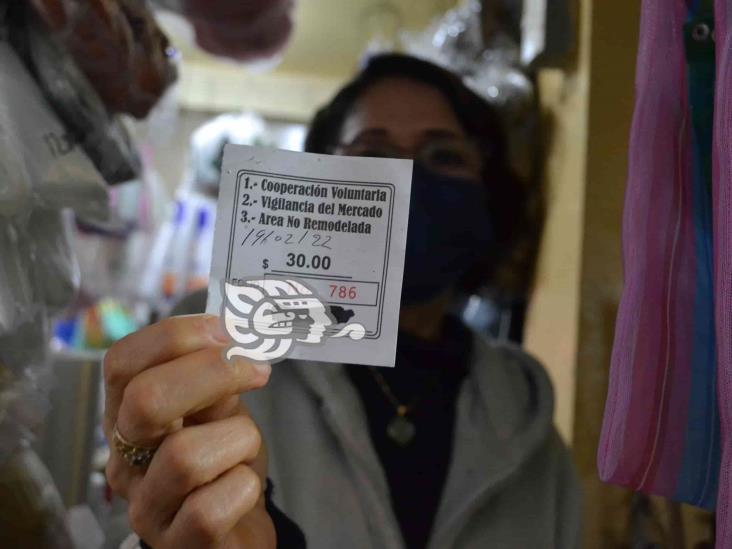 Tras señalar ‘anomalías’ en Mercado Poza Rica, comerciante denuncia discriminación