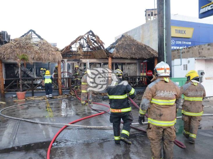 Se incendia restaurante en Boca del Río