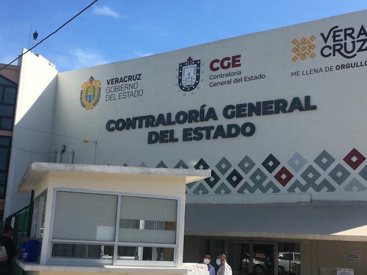 Contraloría de Veracruz oculta nombres de funcionarios denunciados por corrupción