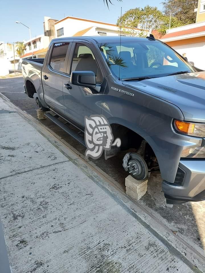 Desvalijan al menos 10  autos en fraccionamiento Las Ánimas de Xalapa
