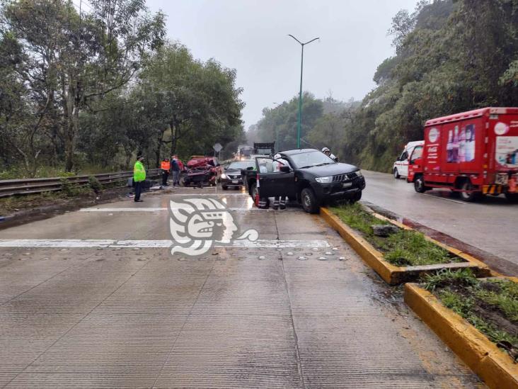 Tres lesionados tras aparatoso accidente en bulevar Xalapa-Coatepec